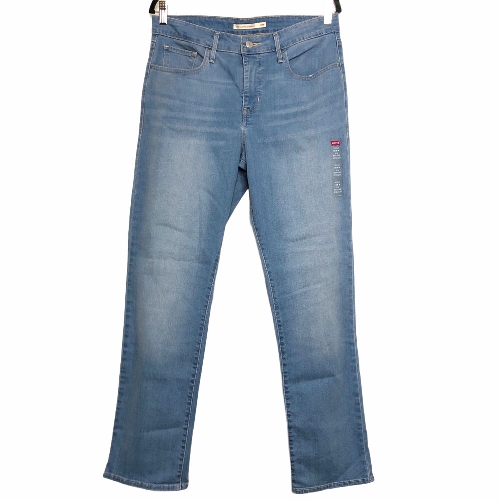 Levi's Straight Leg Women’s Jeans in Light Blue Wash